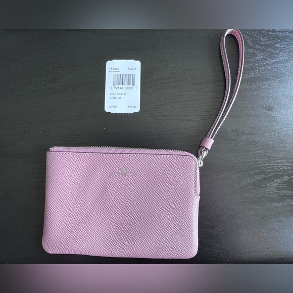 Coach Handbags - Coach Leather Wristlet